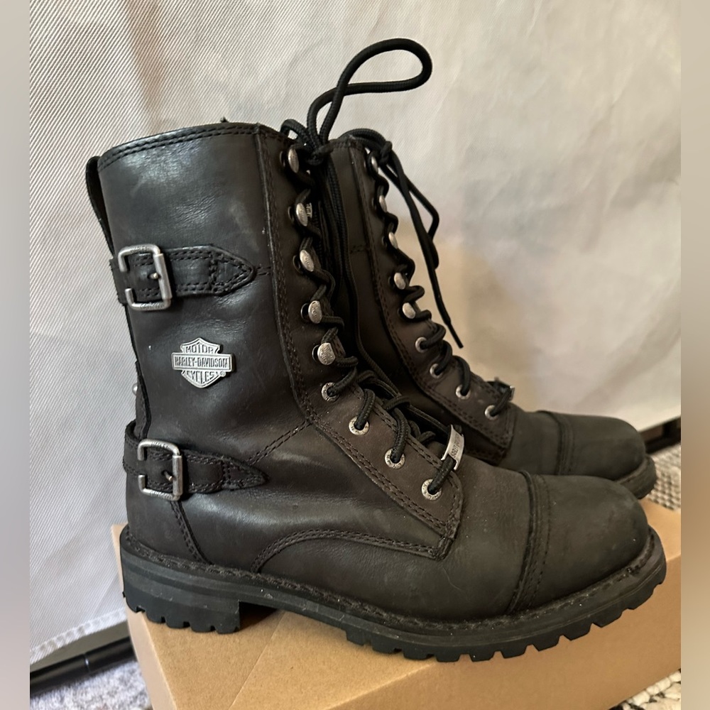 Harley Davidson leather motorcycle boots